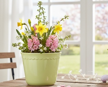 Jarní zdobení interiéru: svěží energie pro váš domov